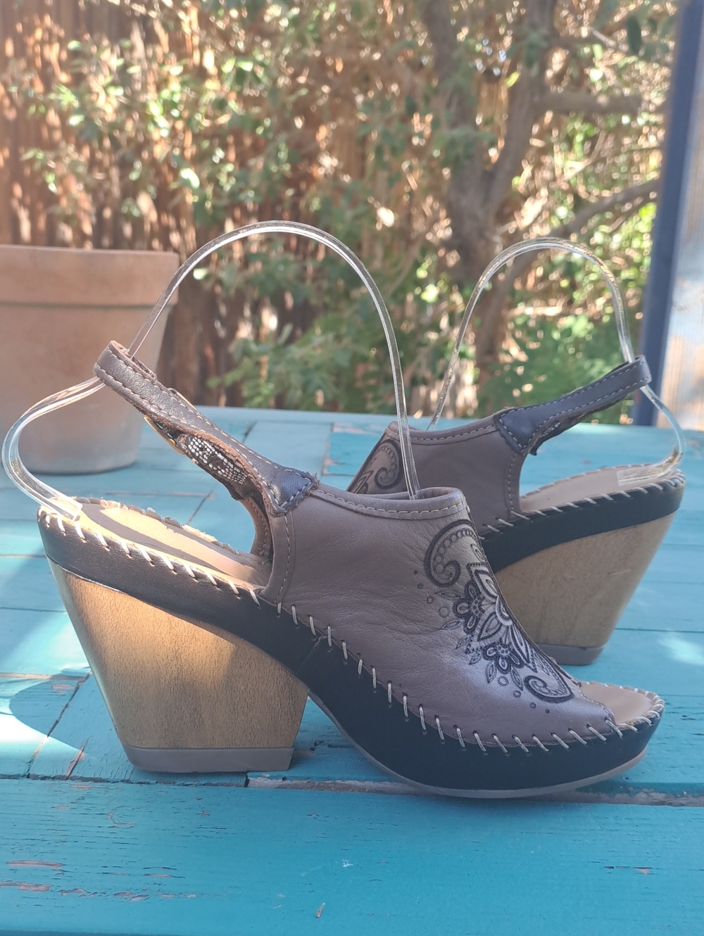 Lobo Solo Leather Floral Wedge Sandals Size 8.5 Style 3324 - Picture 5 of 14